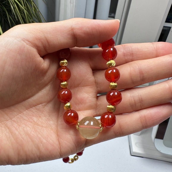 Handmade Carnelian & Yellow Quartz Jewelry Set - Picture 2 of 5
